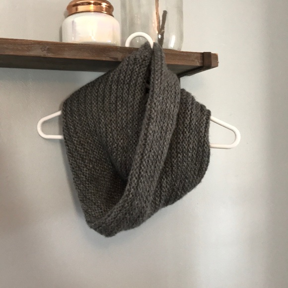 Bass Accessories - BASS Gray Infinity Scarf